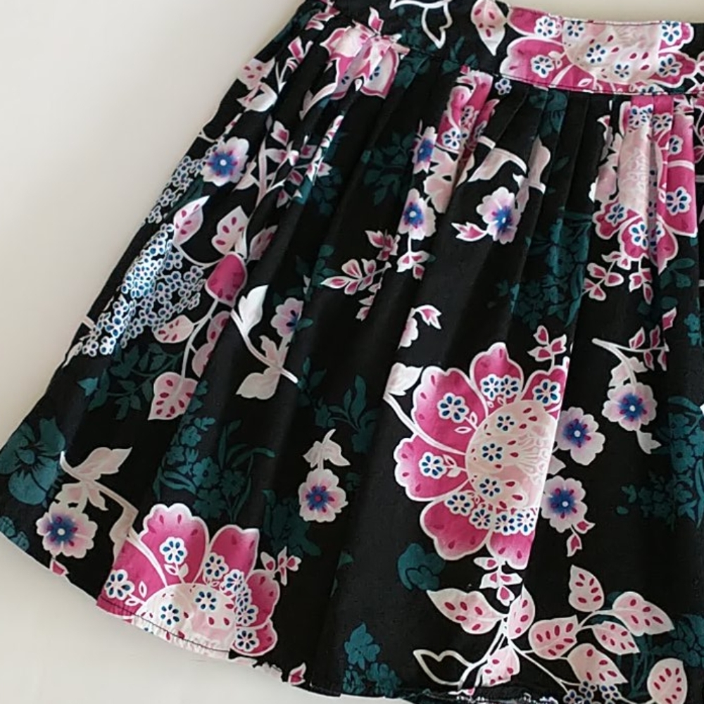 Wet Seal Floral Skirt Size XS - Picture 3 of 6